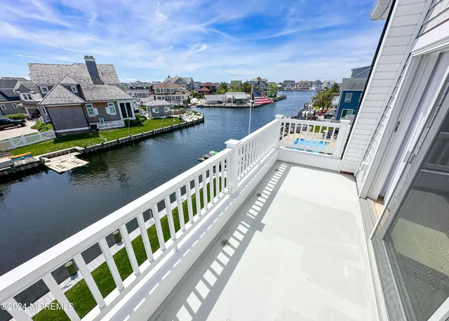 $22,000 | 520 Normandy Drive, Unit WKLY SUMMER RENTAL, Mantoloking, NJ 08738