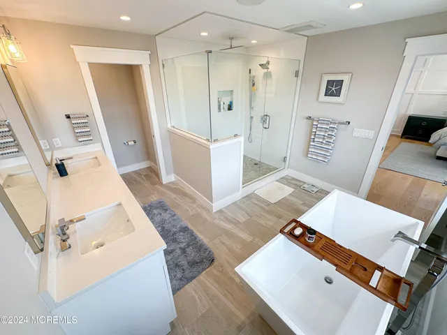 $22,000 | 520 Normandy Drive, Unit WKLY SUMMER RENTAL, Mantoloking, NJ 08738