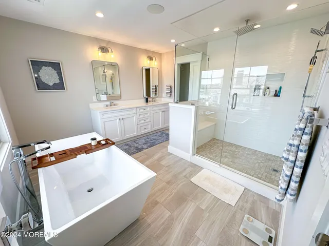 $22,000 | 520 Normandy Drive, Unit WKLY SUMMER RENTAL, Mantoloking, NJ 08738