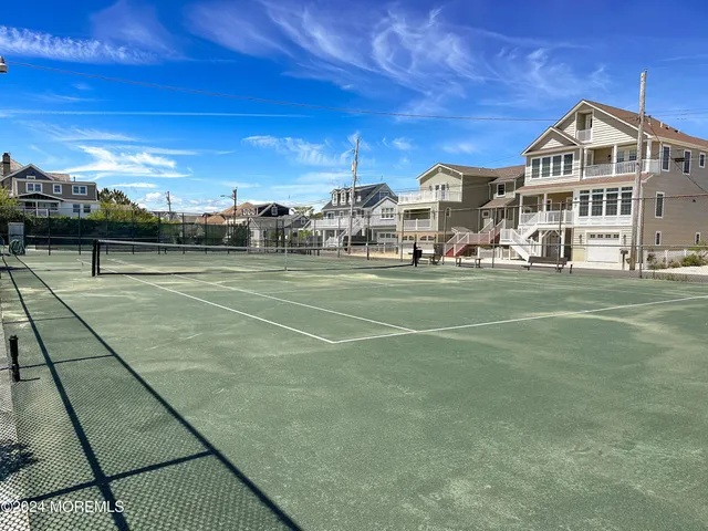 $22,000 | 520 Normandy Drive, Unit WKLY SUMMER RENTAL, Mantoloking, NJ 08738