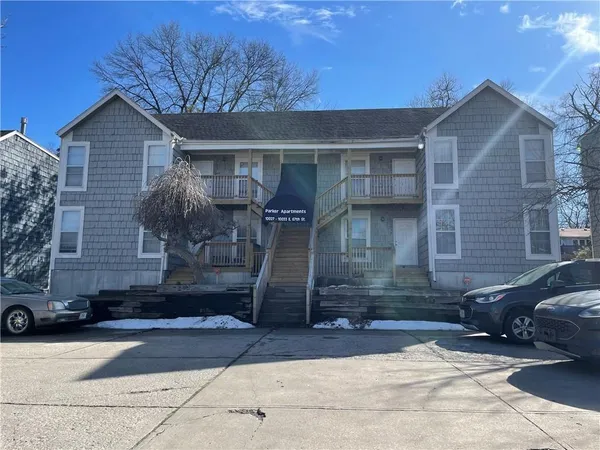 $455,000 | 10027 East 67th Street, Raytown, MO 64133