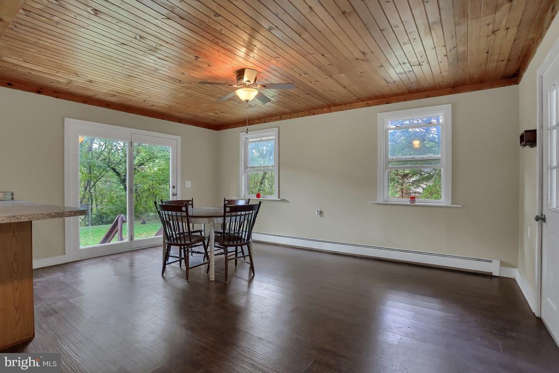 92 Jasmine Road Delta, PA 17314 - Photo 9 of 38 Gallery Image 9