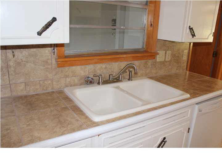 1074 West Parks Road Raymond, MS 39154 - Photo 18 of 37 Kitchen