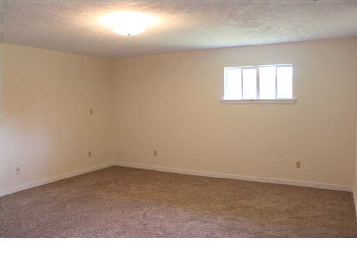 1074 West Parks Road Raymond, MS 39154 - Photo 22 of 37 Master Suite