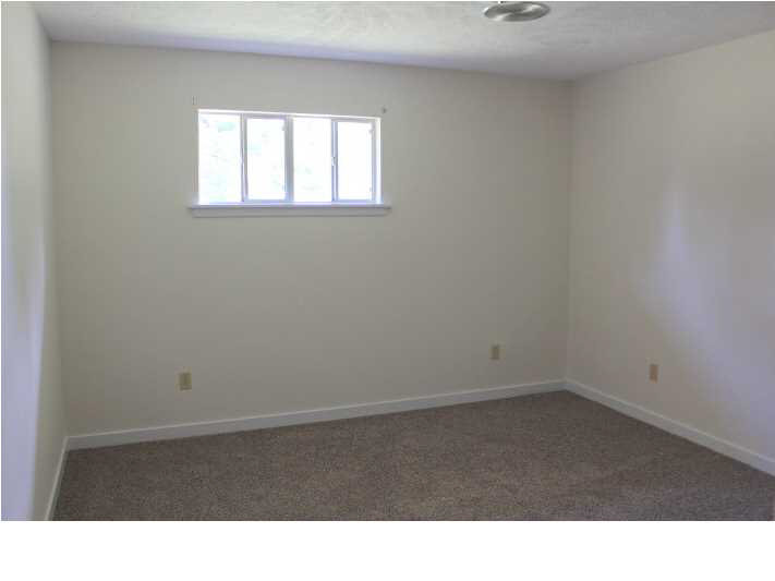 1074 West Parks Road Raymond, MS 39154 - Photo 26 of 37 2nd Bedroom