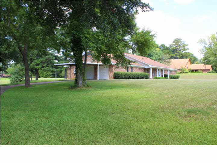 1074 West Parks Road Raymond, MS 39154 - Photo 4 of 37 Front Side View