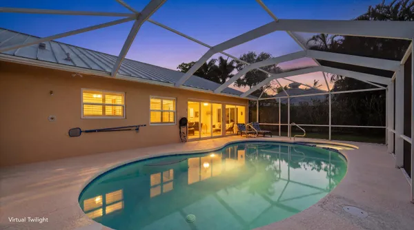 $700,000 | 5040 Southeast Bent Wood Drive, Stuart, FL 34997