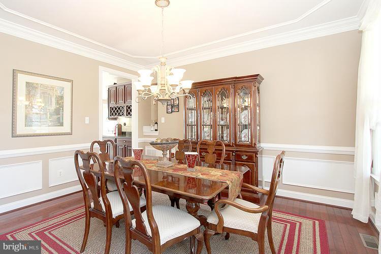 3512 Gregg Road Brookeville, MD 20833 - Photo 6 of 30 Dining Room