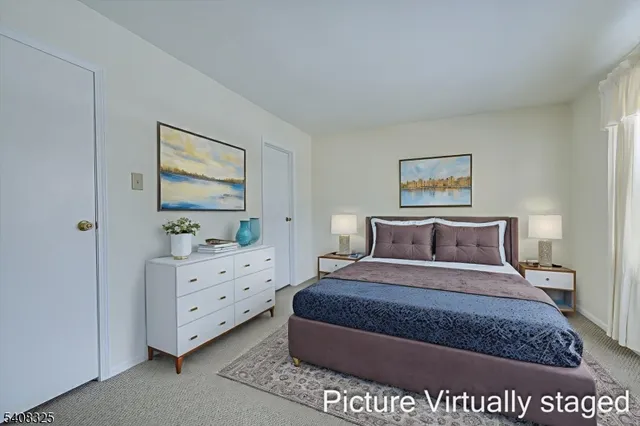 $470,000 | 4 Deborah Court, Robbinsville, NJ 08691