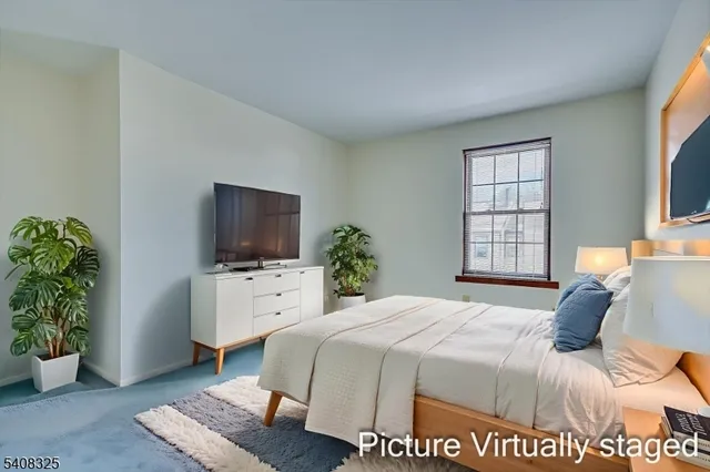 $470,000 | 4 Deborah Court, Robbinsville, NJ 08691