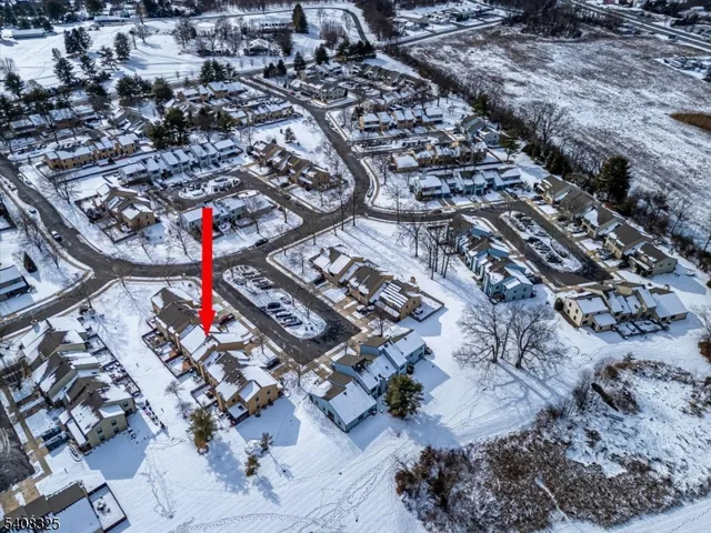 $470,000 | 4 Deborah Court, Robbinsville, NJ 08691