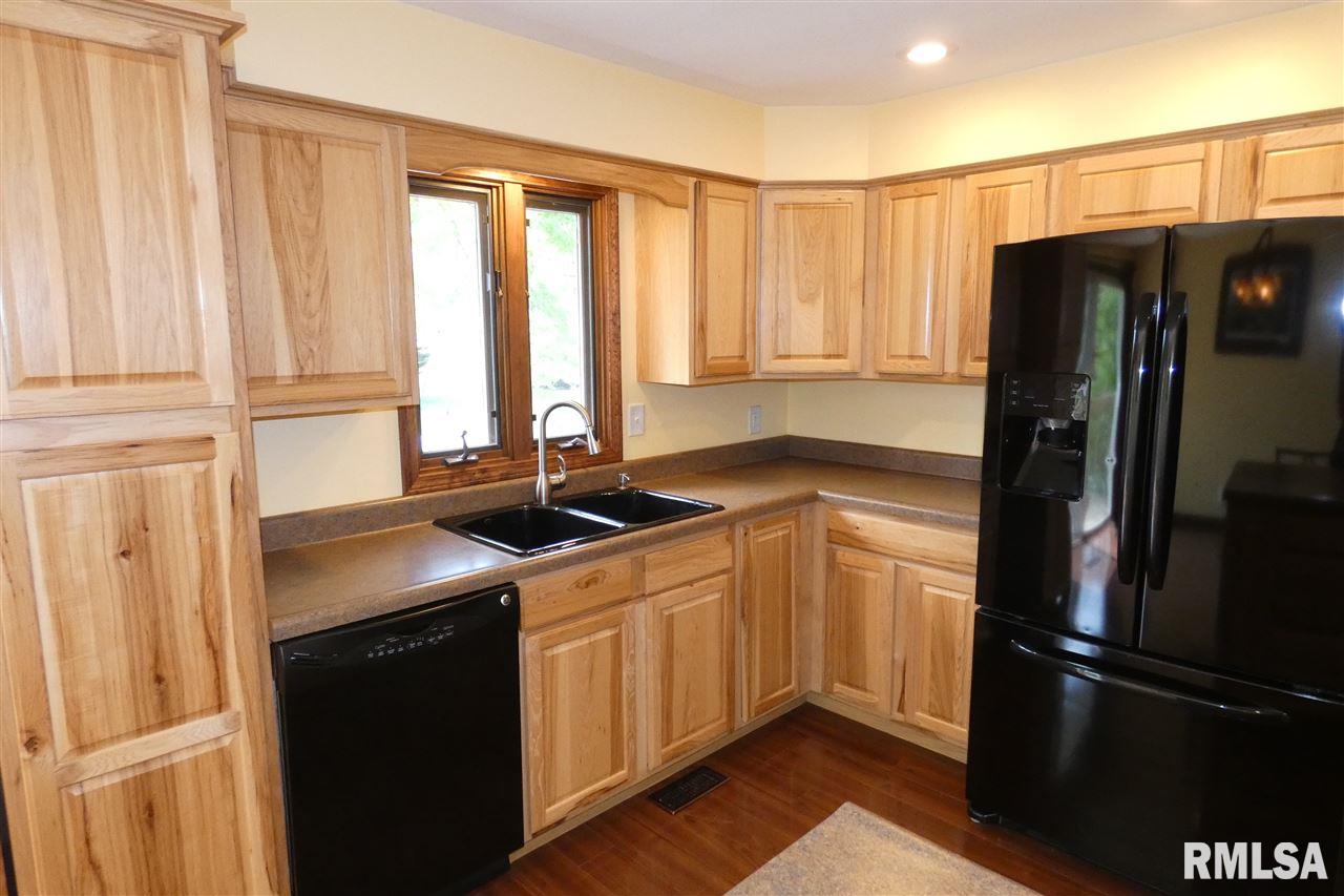 307 North Murphy Road Hanna City, IL 61536 - Photo 5 of 19 Gallery Image 5