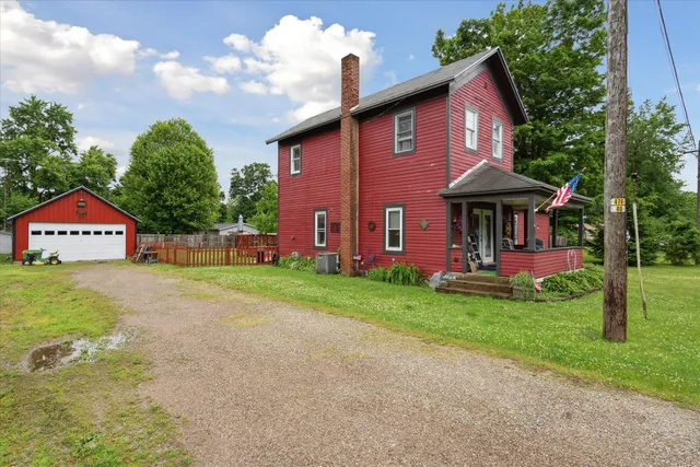 $230,000 | 308 State Street, Albion, MI 49224