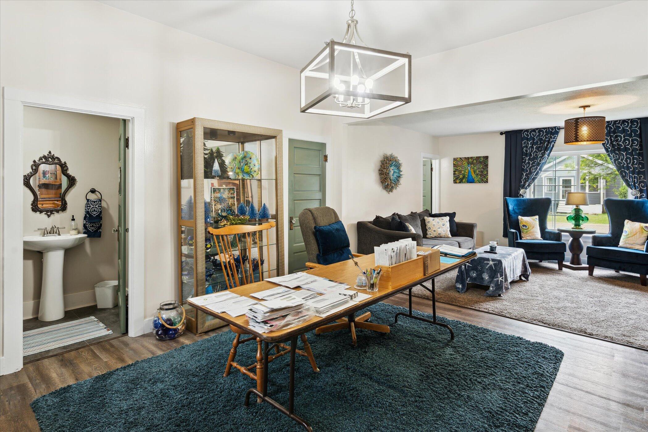 308 State Street Albion, MI 49224 - Photo 10 of 35 06-308-State-St-Albion-MI-49224-WindowSt