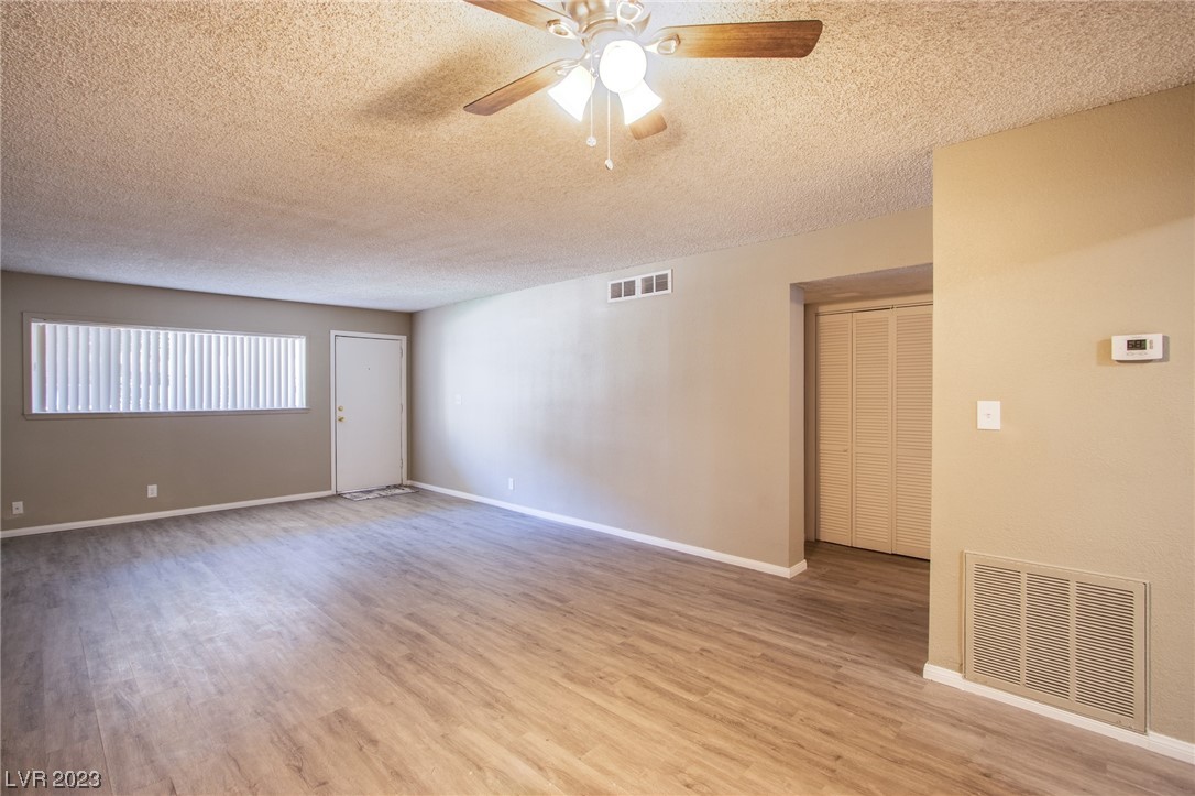 356 East Desert Inn Road, Unit 107 Las Vegas, NV 89109 - Photo 7 of 24 Gallery Image 7
