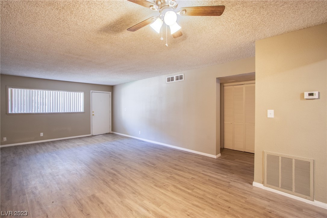 356 East Desert Inn Road, Unit 107 Las Vegas, NV 89109 - Photo 8 of 24 Gallery Image 8