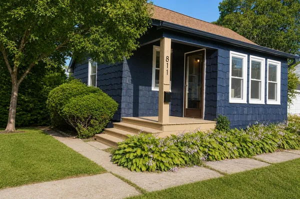 $199,900 | 811 Rumely Street, La Porte, IN 46350