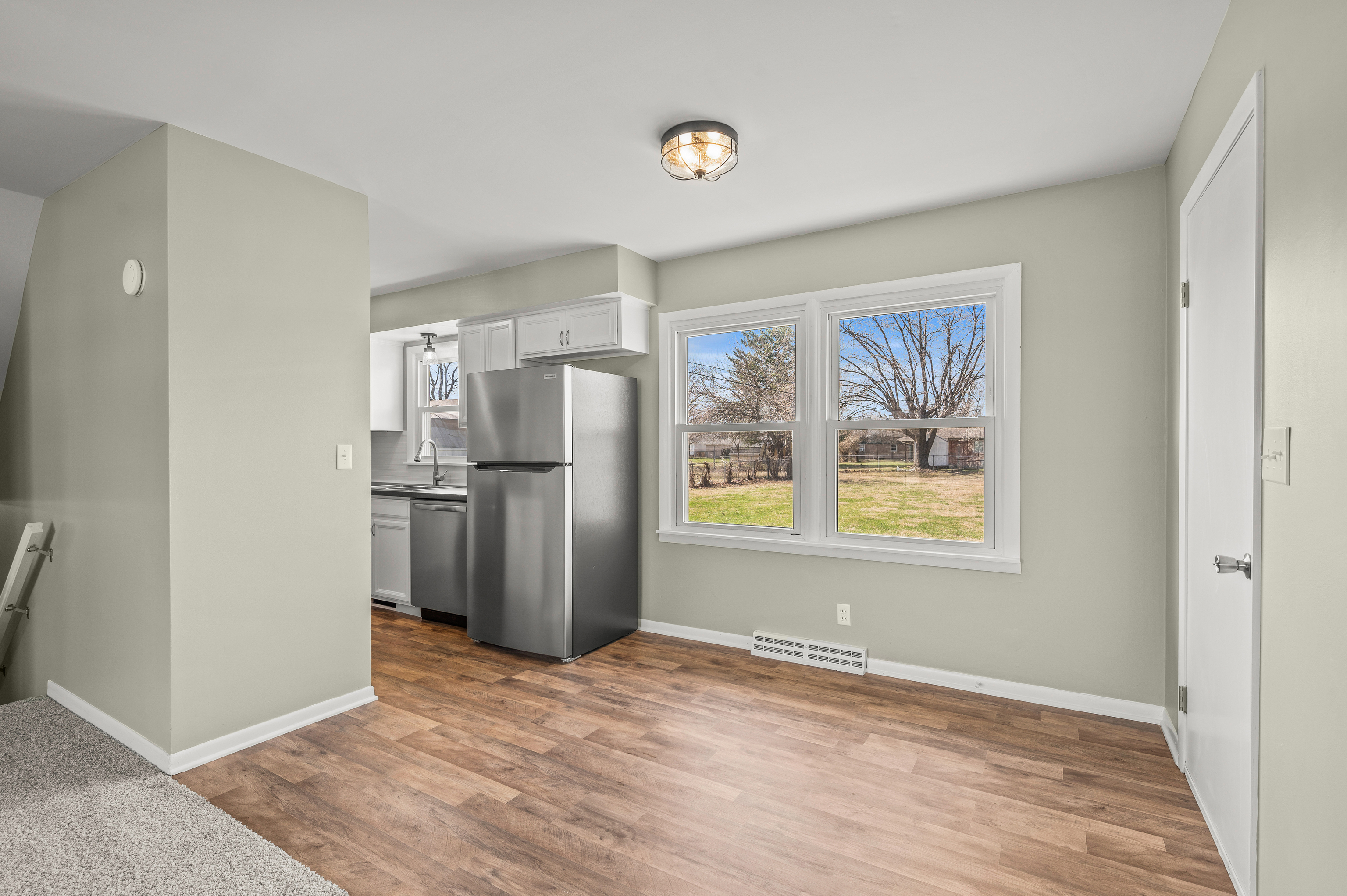 1724 Beam Road Columbus, IN 47201 - Photo 10 of 46 Gallery Image 10