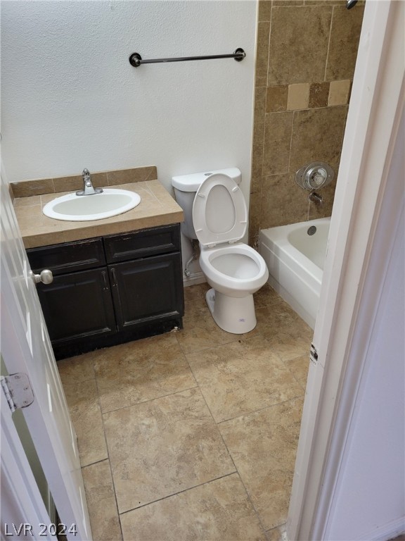 6979 Issac Avenue, Unit 4 Las Vegas, NV 89156 - Photo 4 of 8