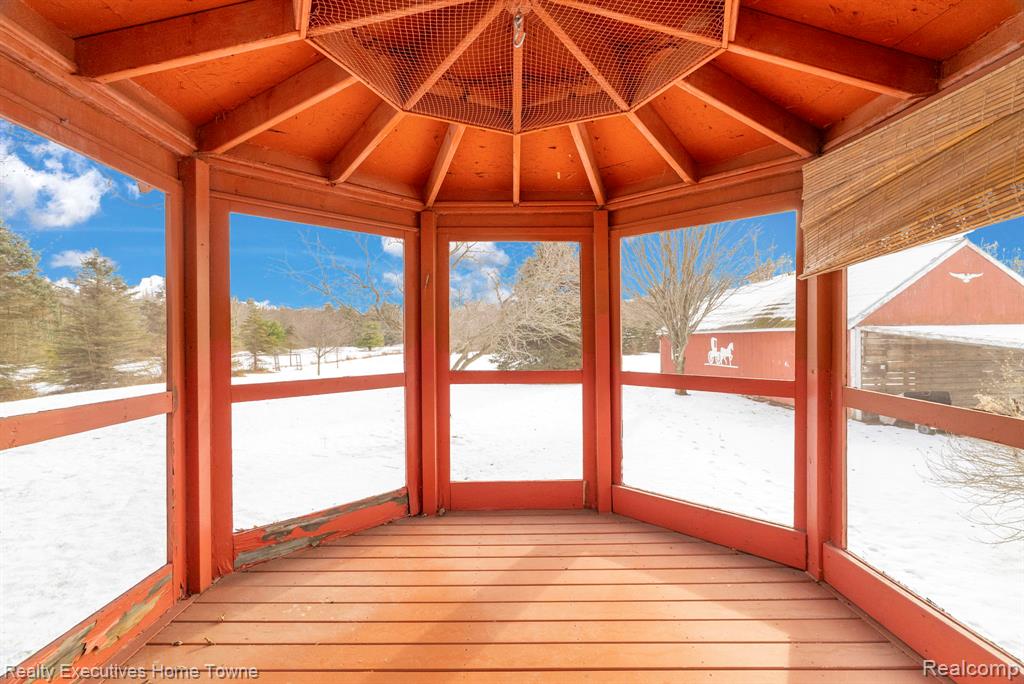 7305 Big Hand Road St. Clair, MI 48079 - Photo 46 of 52 Gallery Image 46