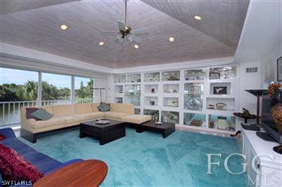 653 East Rocks Drive Sanibel, FL 33957 - Photo 6 of 10 Gallery Image 6