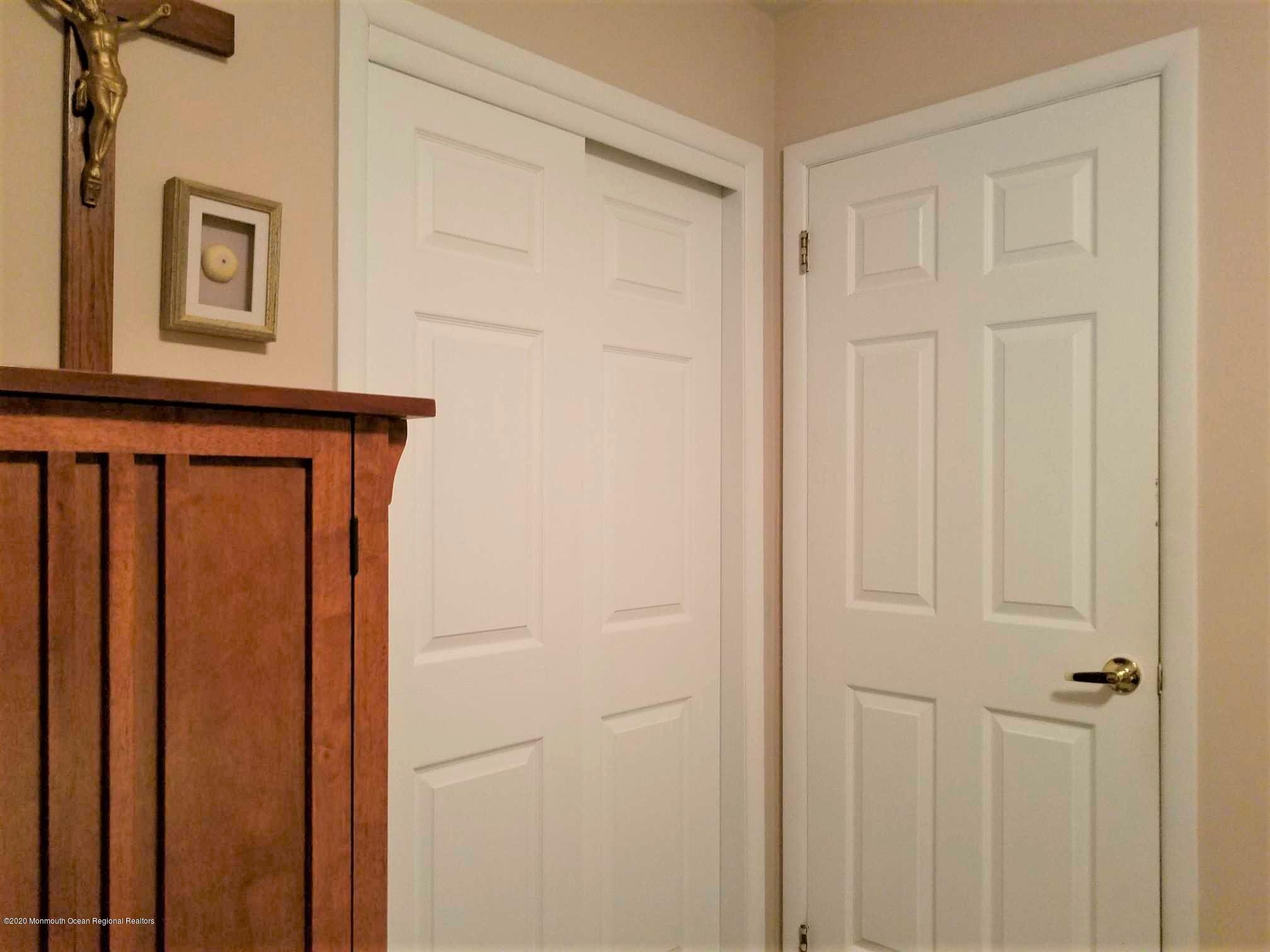 224 Kent Road Howell, NJ 07731 - Photo 51 of 68 kent8