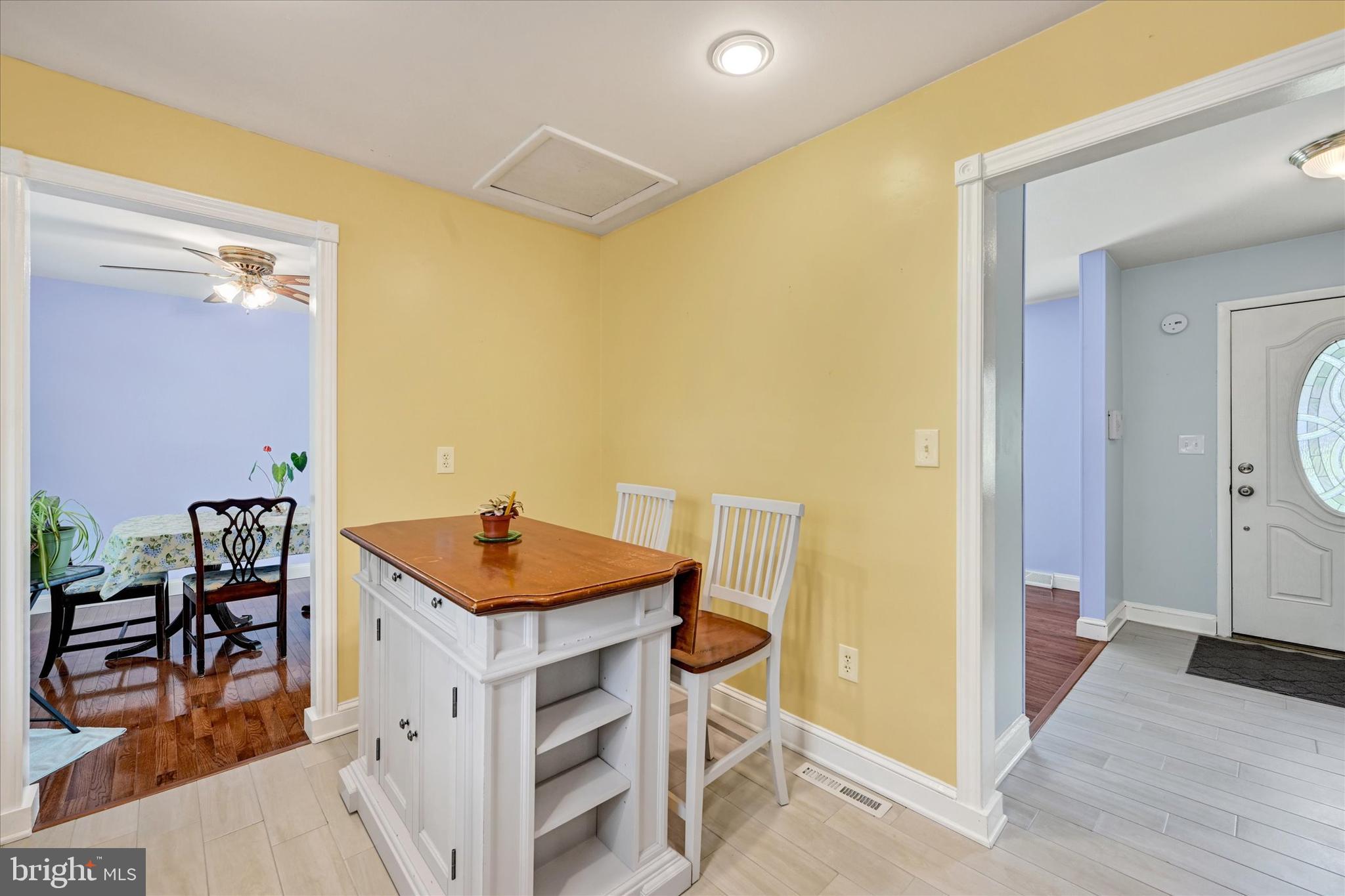 1202 Hillcreek Road Pasadena, MD 21122 - Photo 12 of 35 Recessed lighting