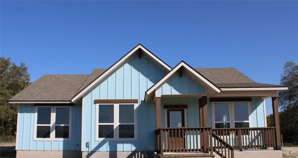 $1,900 | 3217 County Road 337, Bertram, TX 78605