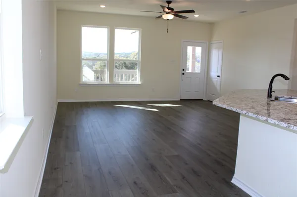 $1,900 | 3217 County Road 337, Bertram, TX 78605