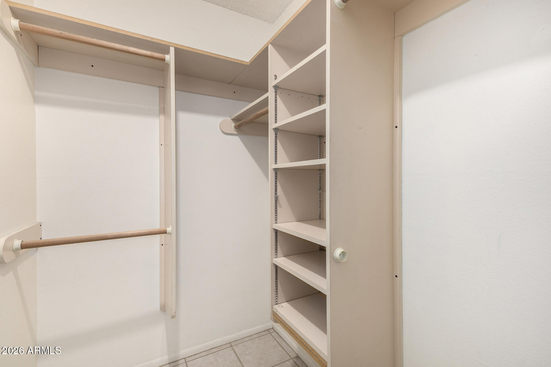 5525 East Thomas Road, Unit M16 Phoenix, AZ 85018 - Photo 20 of 36