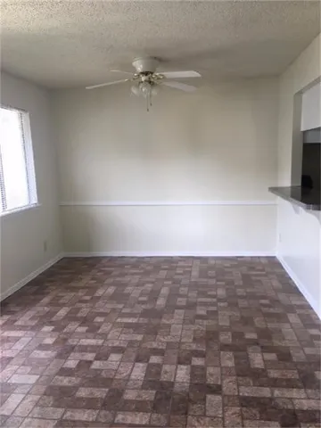 $615 | 499 West San Antonio Street, Lockhart, TX 78644