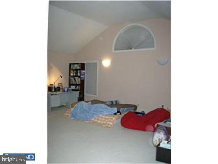 121 West Sproul Road Springfield, PA 19064 - Photo 12 of 16