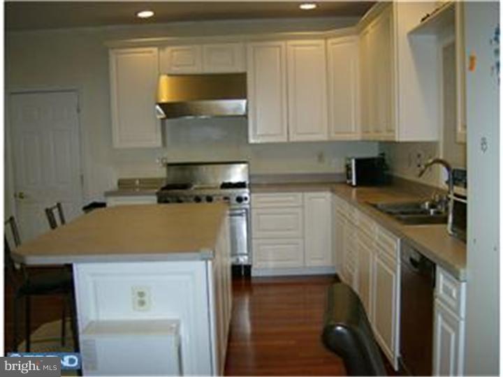121 West Sproul Road Springfield, PA 19064 - Photo 4 of 16