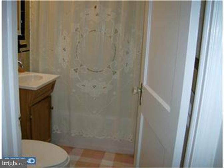121 West Sproul Road Springfield, PA 19064 - Photo 10 of 16