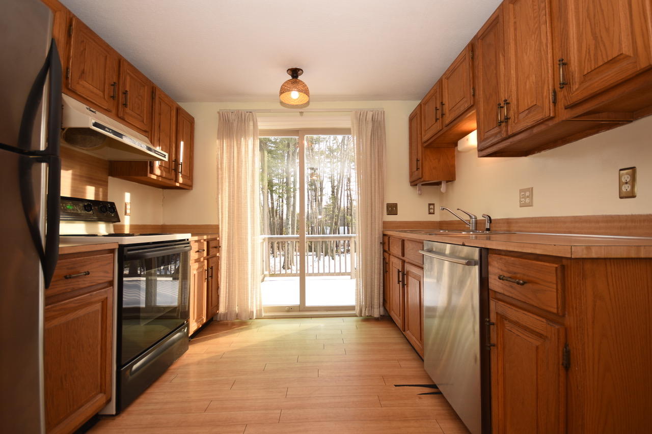 227 Sandy Hill Road South Portland, ME 04106 - Photo 6 of 37 DSC_1880