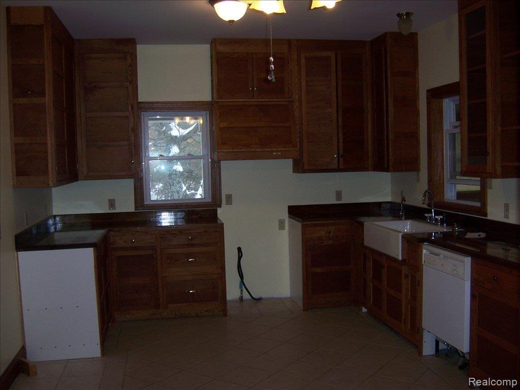 4371 Cochran Road Caseville, MI 48725 - Photo 3 of 5 Cochran kit