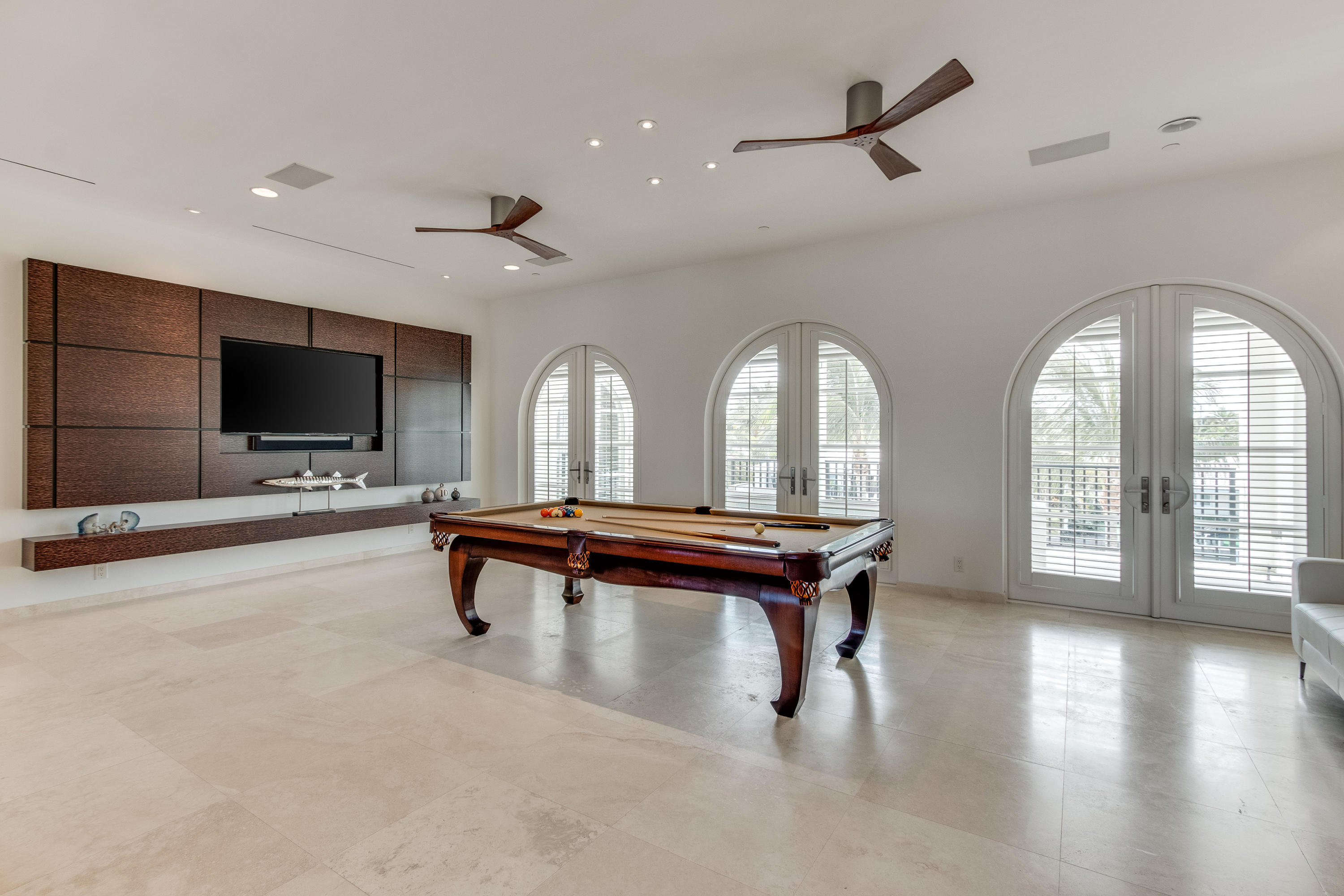 1121 Gulfstream Way Singer Island, FL 33404 - Photo 25 of 90 untitled-46