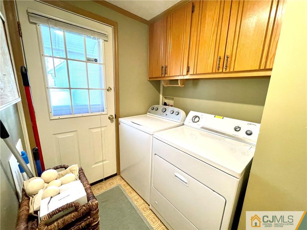 9 Twain Road North Brunswick, NJ 08902 - Photo 7 of 14 Gallery Image 7