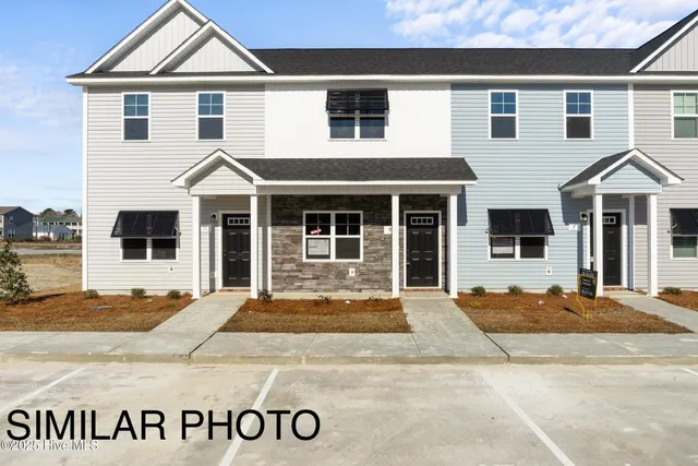 $249,900 | 729 Cross Brg Way, Unit LOT #16, Sneads Ferry, NC 28460