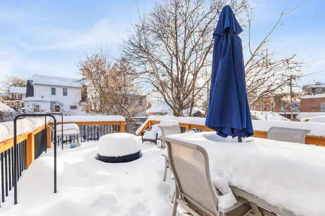 $2,100 | 48 Fuller Avenue Northeast, Grand Rapids, MI 49503