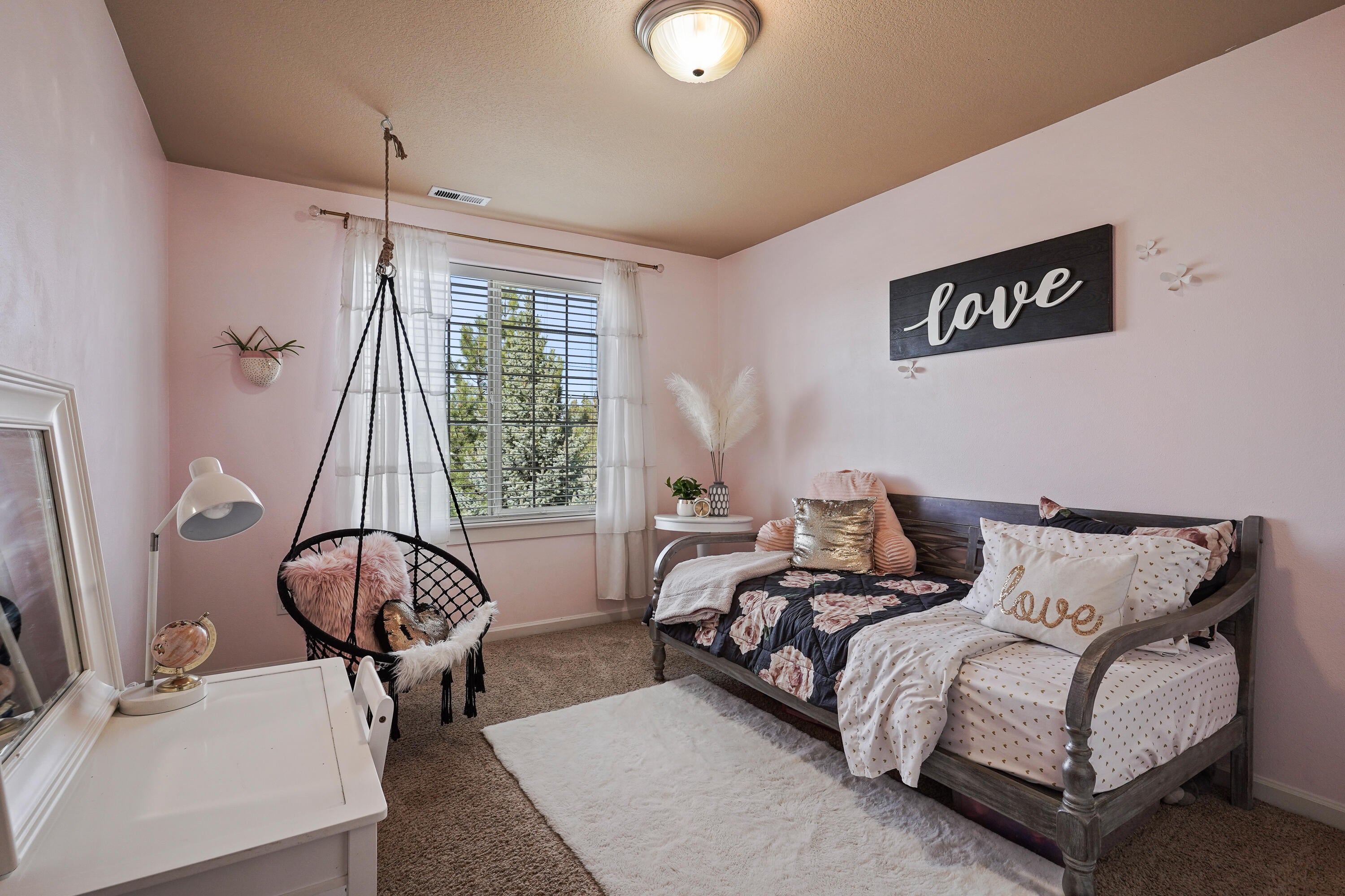 20955 Yeoman Road Bend, OR 97701 - Photo 17 of 23 DSC08884