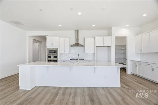 $760,990 | 2230 North Kenora Avenue, Star, ID 83669