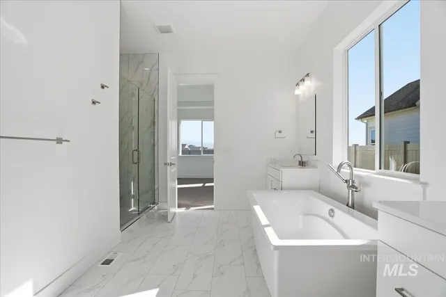 $760,990 | 2230 North Kenora Avenue, Star, ID 83669