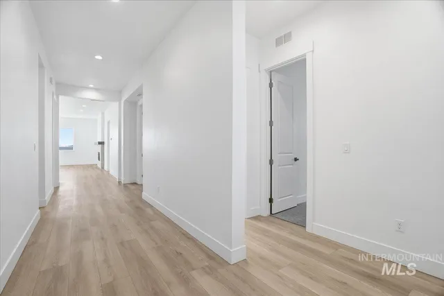 $760,990 | 2230 North Kenora Avenue, Star, ID 83669