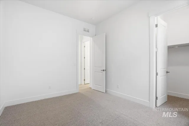 $760,990 | 2230 North Kenora Avenue, Star, ID 83669