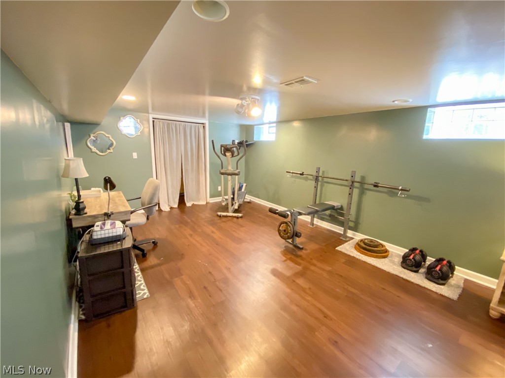 28678 Forest Road Willowick, OH 44095 - Photo 16 of 21 Gallery Image 16