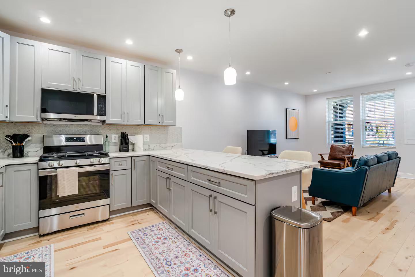1331 Queen Street Northeast Washington, DC 20002 - Photo 4 of 51
