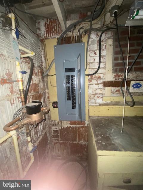 7710 Chatham Road Chevy Chase, MD 20815 - Photo 34 of 40 a view of a porch with furniture