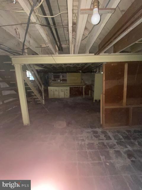 7710 Chatham Road Chevy Chase, MD 20815 - Photo 40 of 40 a view of an empty room