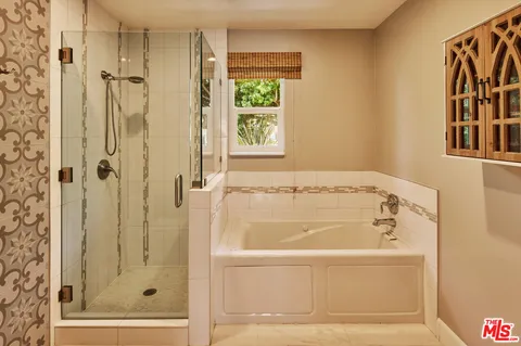 $3,795,000 | 6363 Zumirez Drive, Malibu, CA 90265